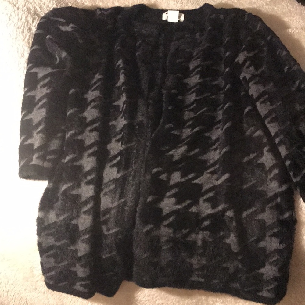 Coat - Picture 2 of 6